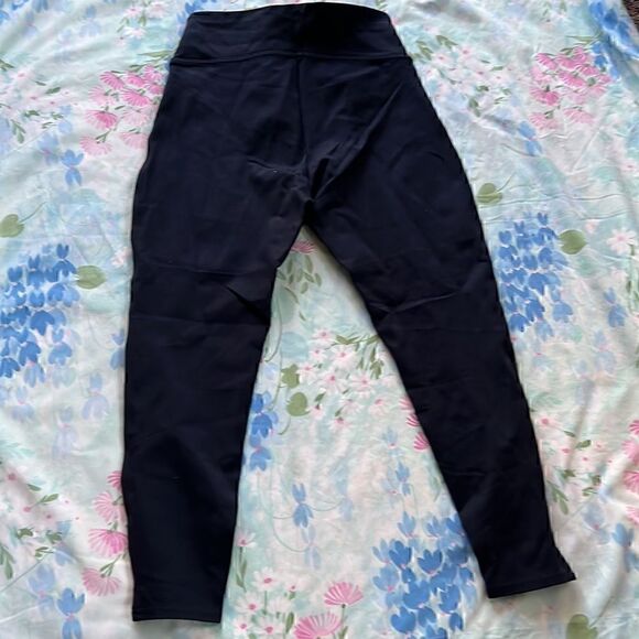 Spanx Ponte Notched Ankle Legging - Picture 7 of 7